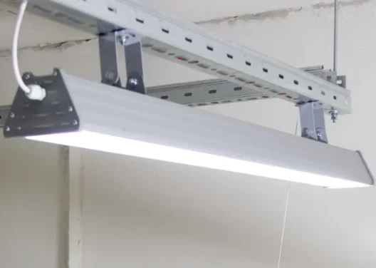 Светодиодный промышленный светильник на скобе SMD Prom-line 120W